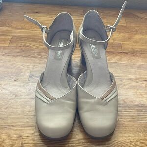 Beautifeel vintage shoes . Size 37